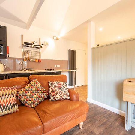 Little Wyvis Lodge Garve Extérieur photo